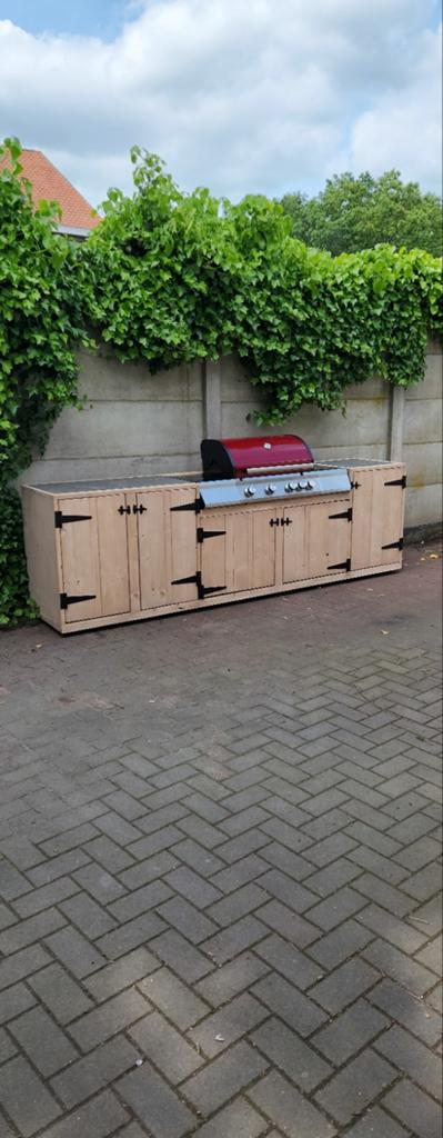Prachtige buitenkeuken nieuw, Enlèvement