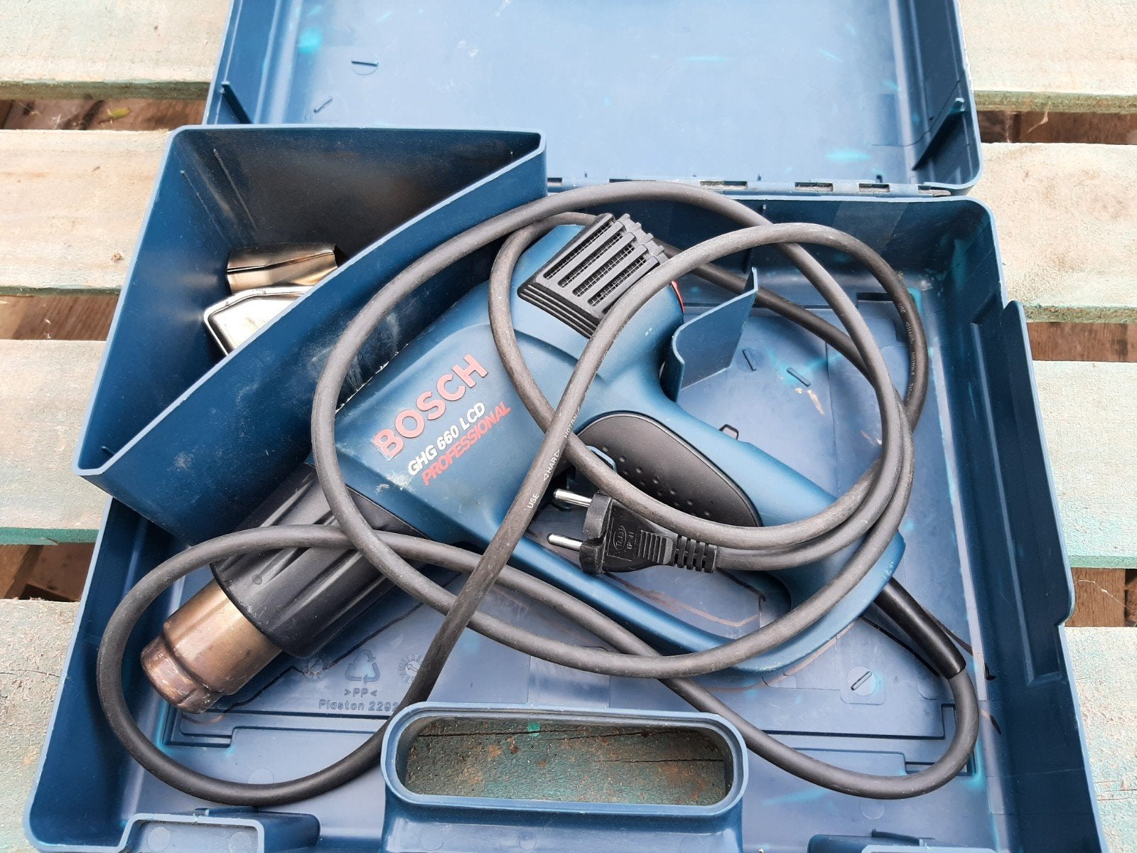 Bosch GHG 660 LCD Professional heteluchtpistool, Doe-het-zelf en Bouw, Ophalen of Verzenden, Zo goed als nieuw, Bosch