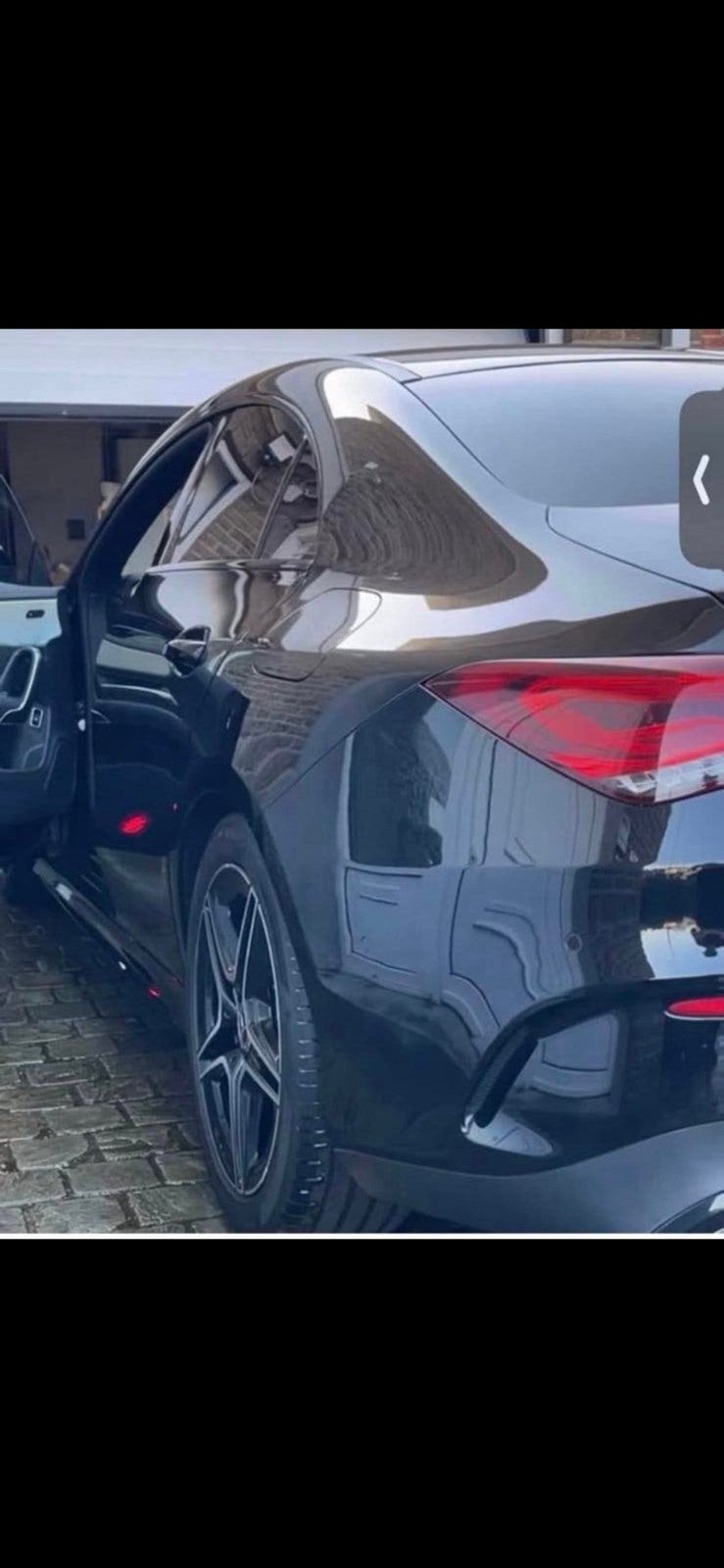 Mercedes CLA 180 d AMG uitrusting in nieuwstaat!, Auto's, Automaat, CLA, Leder en Stof, Zwart
