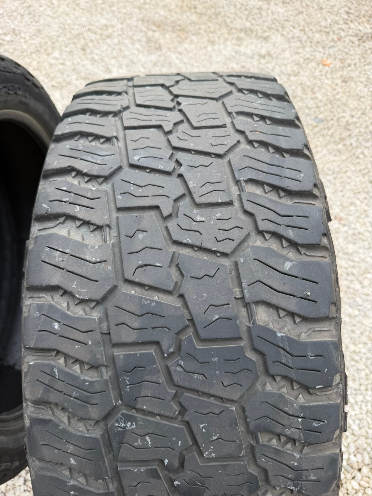 4x Mickey Thompson - BAJA BOSS - 285/45R22, Ophalen, Band(en)