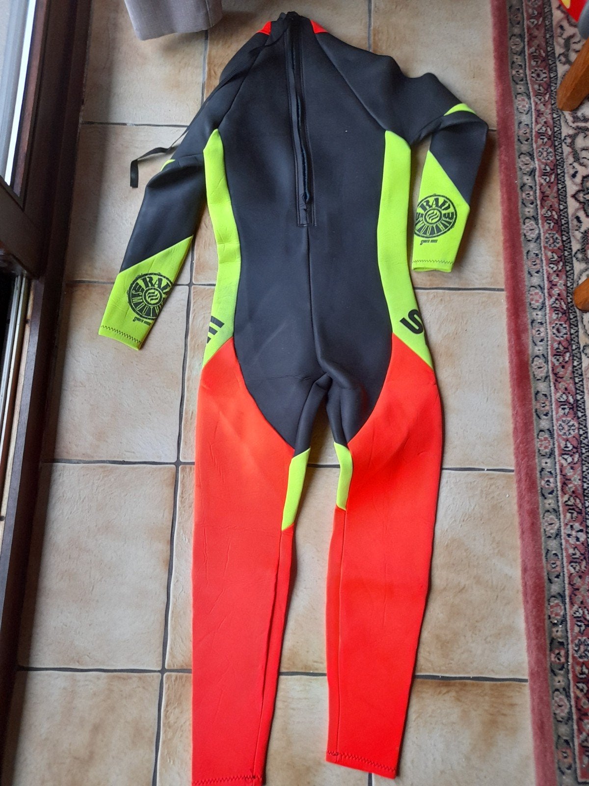 Watersport pak, SKIWARM, uniseks,   Small, Watersport en Boten, Ophalen of Verzenden, Zo goed als nieuw, Kind, SKIWARM