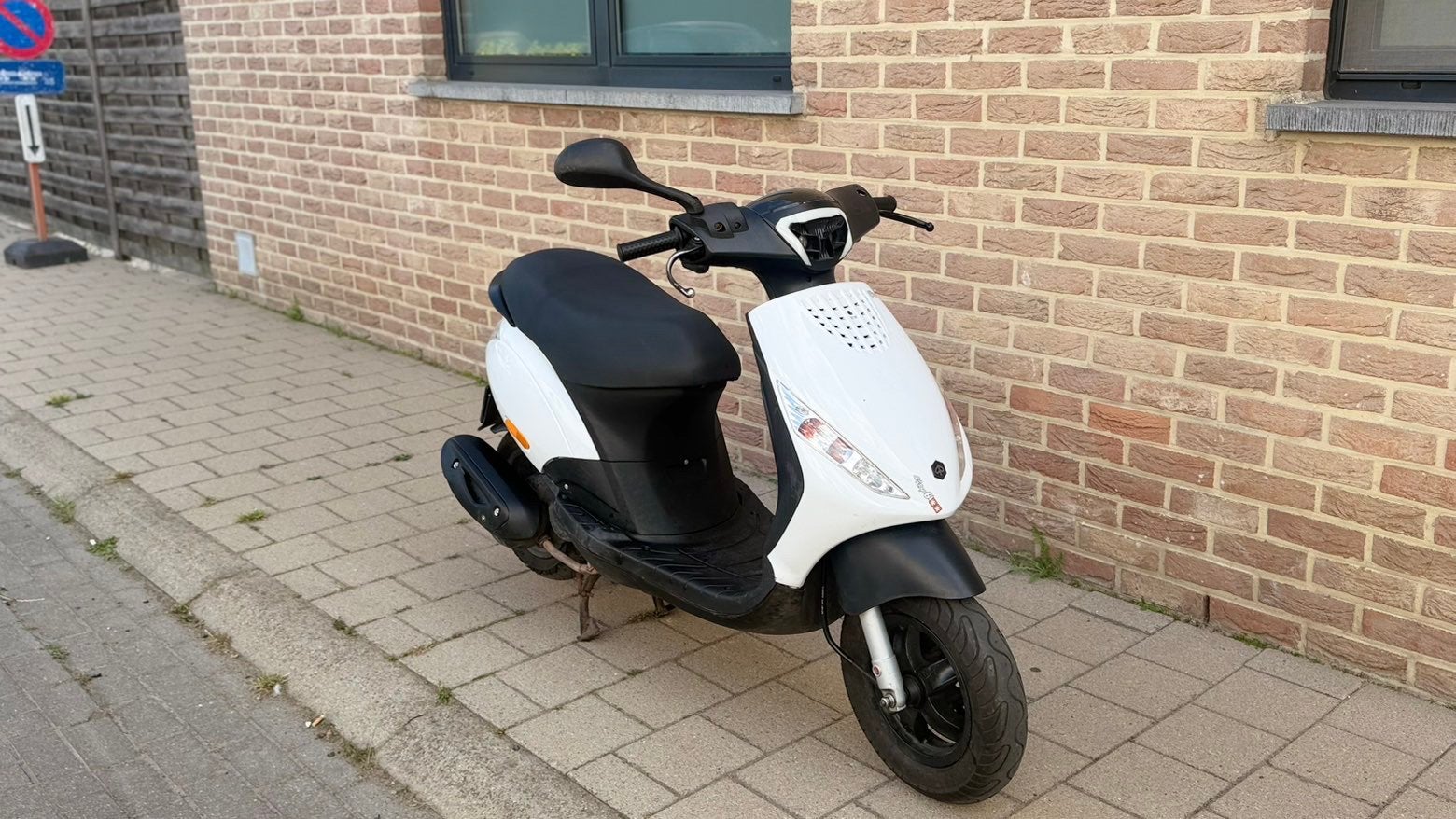Piaggio Zip 4T (Iget) A klasse, Vélos & Vélomoteurs, Scooters | Piaggio, Enlèvement ou Envoi, Comme neuf, Zip