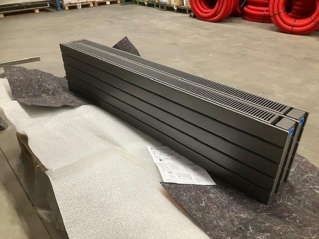 226. Decor Radiator Jaga konvektco1400x310 grijs, Ophalen, Nieuw
