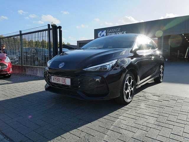 MG MG3 1.5 Hybrid+ 195pk Luxury Luxe 360 Cam BLIS ACC Leder, Auto's, Automaat, Zwart, Bedrijf, Hybride Elektrisch/Benzine