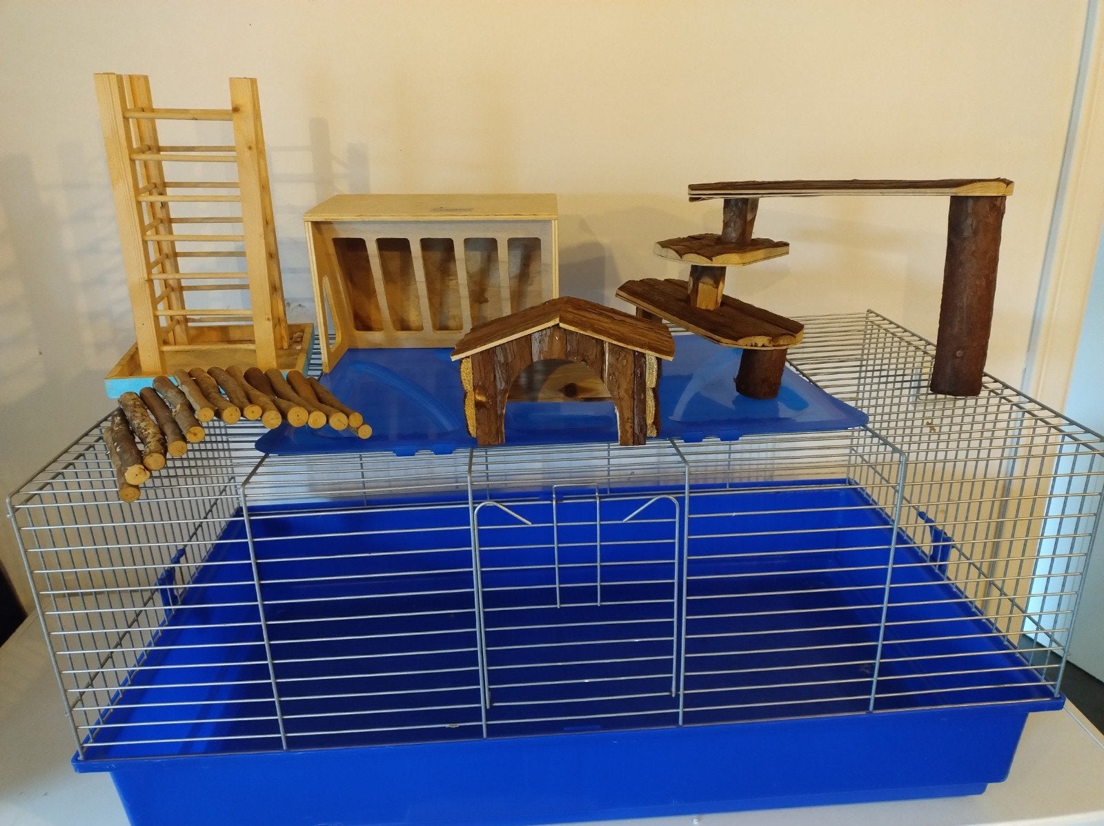 groot hok, konijn, cavia, Cavia, Zo goed als nieuw, Hok, 75 tot 110 cm