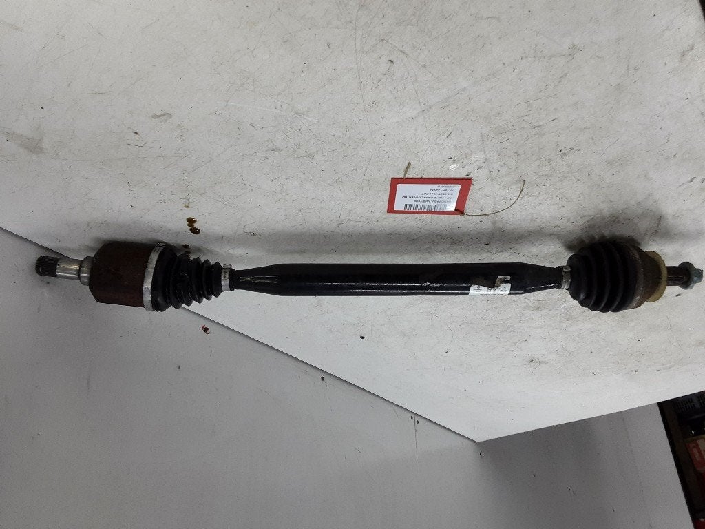 CARDAN AVANT DROIT (TRANSMISSION) Skoda Fabia III (NJ3), Mevr. I. Hauben, Utilisé, Skoda, Rue de l'Espoir 34 34
4030  GRIVEGNÉE, BE