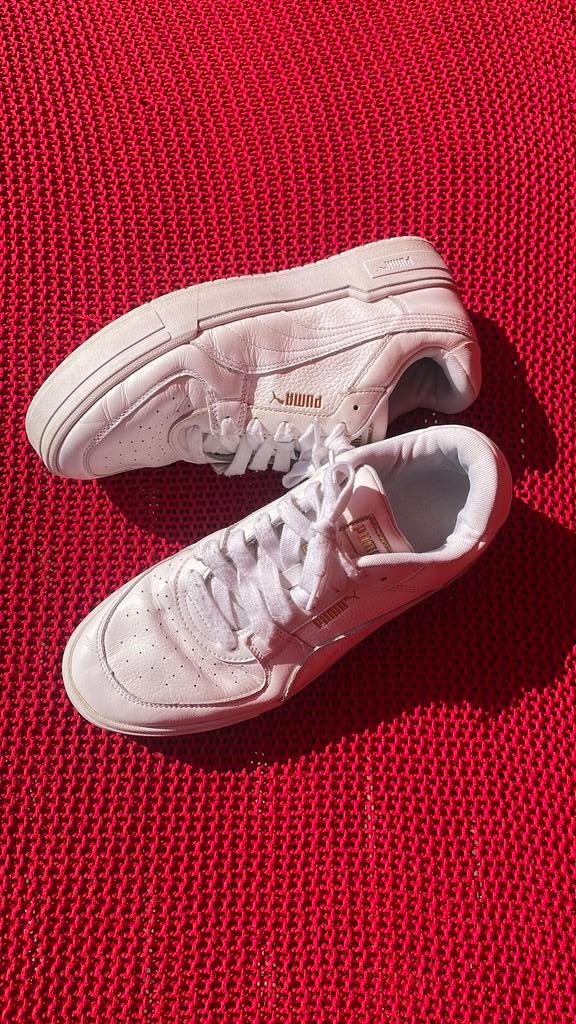 PUMA sneakers (45) in zeer goede staat, Sport en Fitness, Basketbal, Ophalen of Verzenden, Zo goed als nieuw, Schoenen