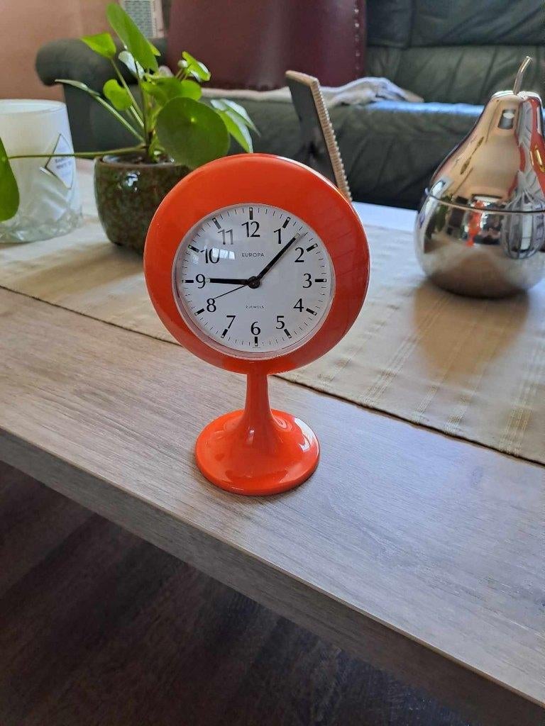 réveil sur pied tres vintage, Antiquités & Art, Antiquités | Horloges, Enlèvement ou Envoi