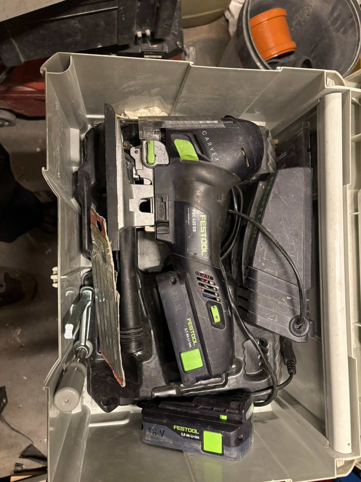 Pour pièce scie sauteuse 2 accus et chargeur, Enlèvement, Utilisé