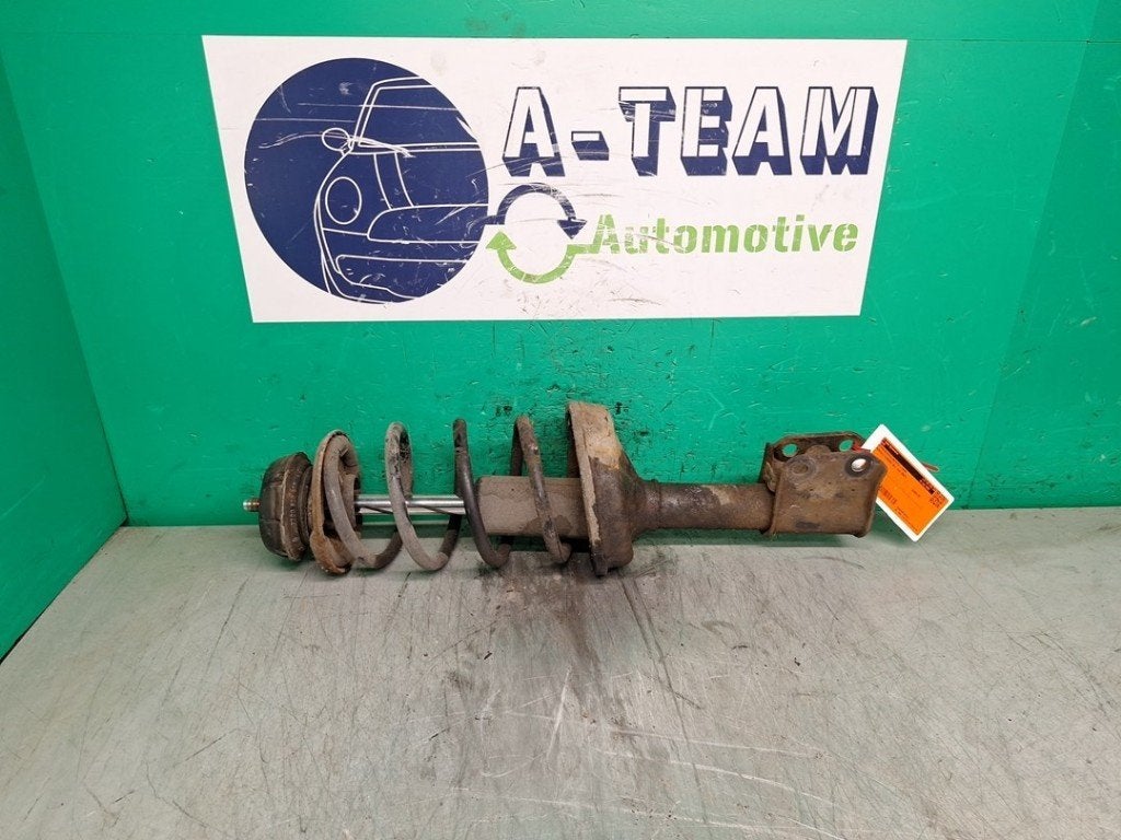 AMORTISSEUR OU ABSORBEUR DE CHOC AVANT DROIT Renault, Renault, Utilisé, Peter-Huppertz-Straße 5
51063  Köln, DE, Dialog.deutschland@renault.de