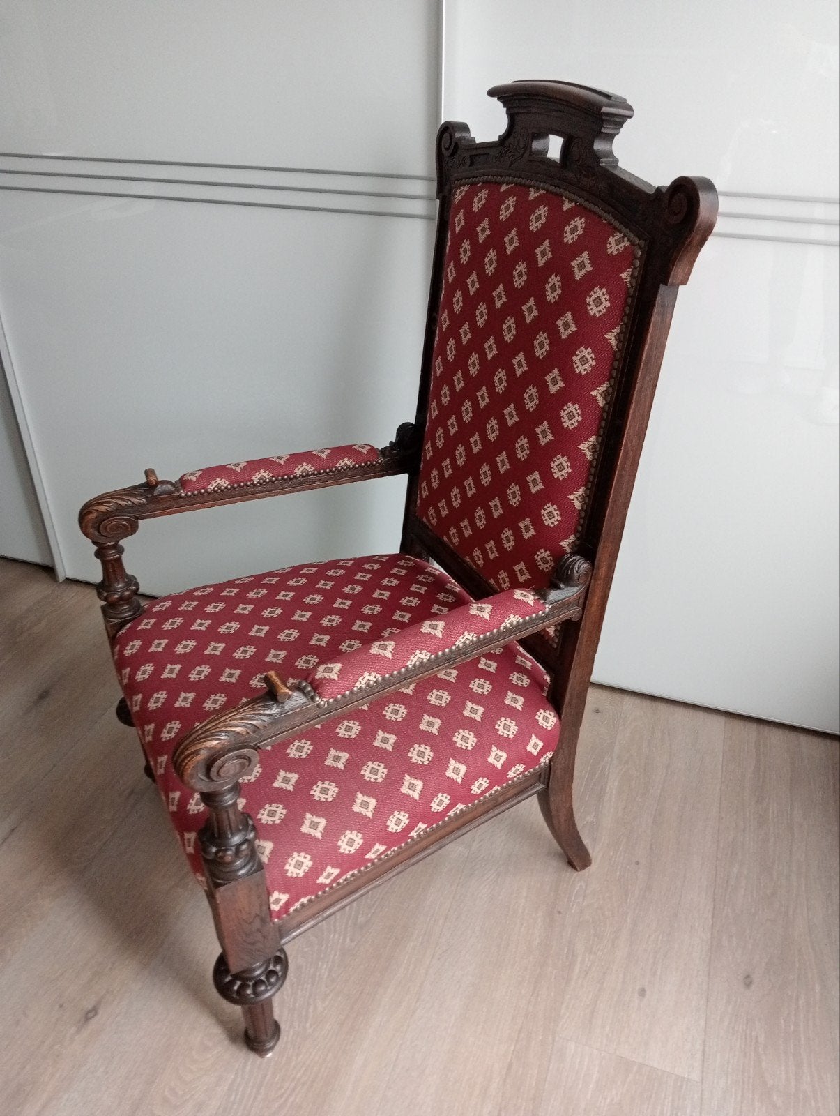 Antieke Victoriaanse stoel., Ophalen