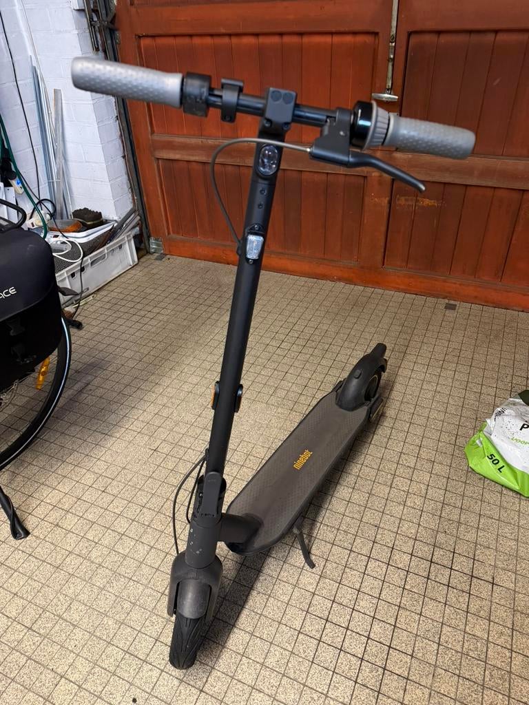 Trottinette Ninebot Max G30E II, Enlèvement, Utilisé, Step électrique (E-scooter)