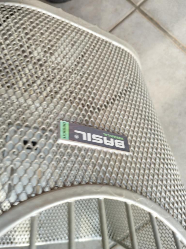 Fietsmand vooraan fiets, Ophalen, Fietsmand