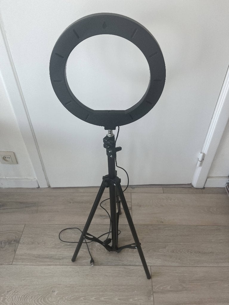 Infinity Goods Ring Light met statief – ongebruikt, Audio, Tv en Foto, Ophalen, Nieuw, Inclusief lampen, Statief