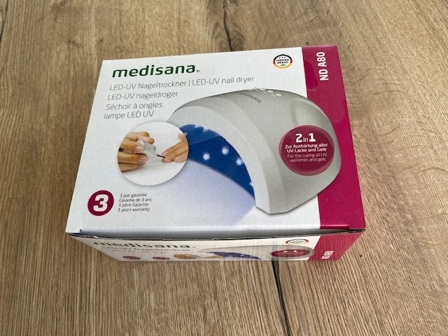 Medisana LED - UV nageldroger + gelnagellak, Enlèvement ou Envoi, Comme neuf, Soin des mains et des pieds