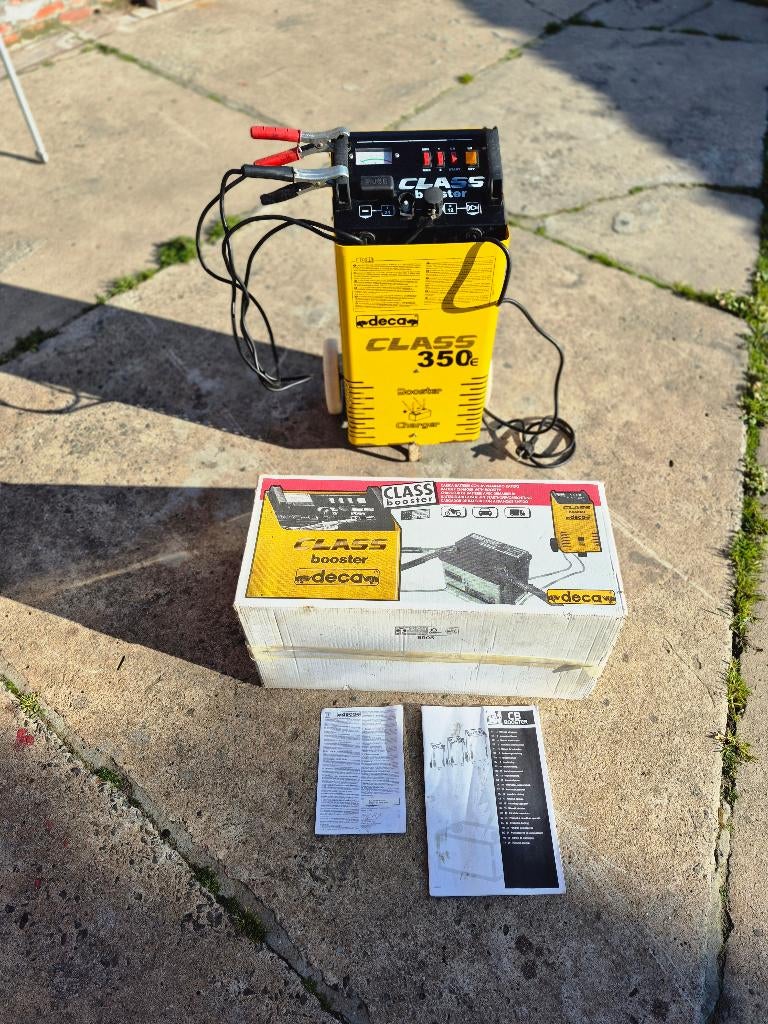 DECA Booster 350e Acculader Met Snelstarter 12-24 Volt, Enlèvement, Utilisé