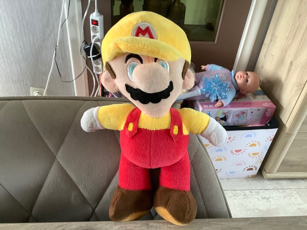 Supermario Mario pluche character (25 cm), Gebruikt, Overige merken, Overige typen, Ophalen of Verzenden