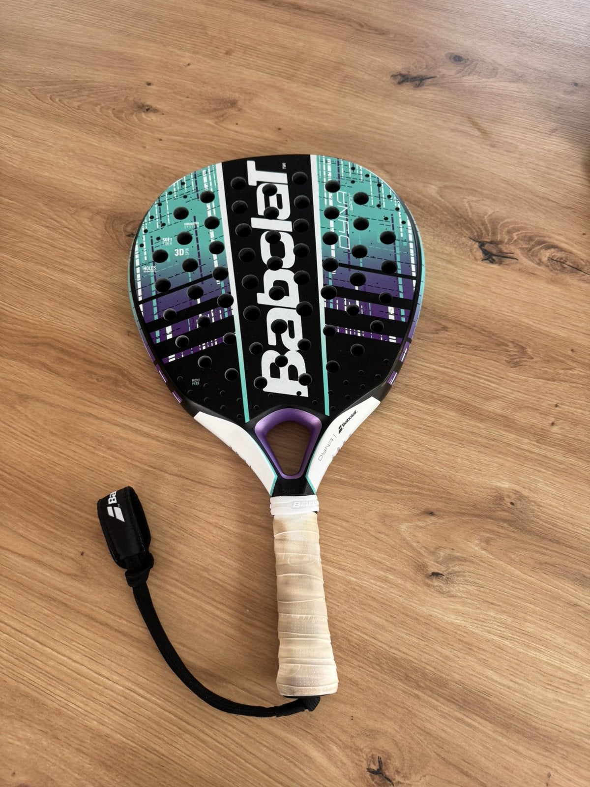 Babolat Dyna Spirit, Sports & Fitness, Enlèvement