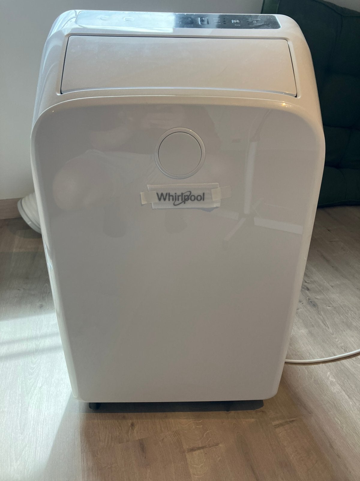 Whirlpool mobiele airco 9000Btu amper gebruikt, Elektronische apparatuur, Airco's, Ophalen, Zo goed als nieuw, Mobiele airco