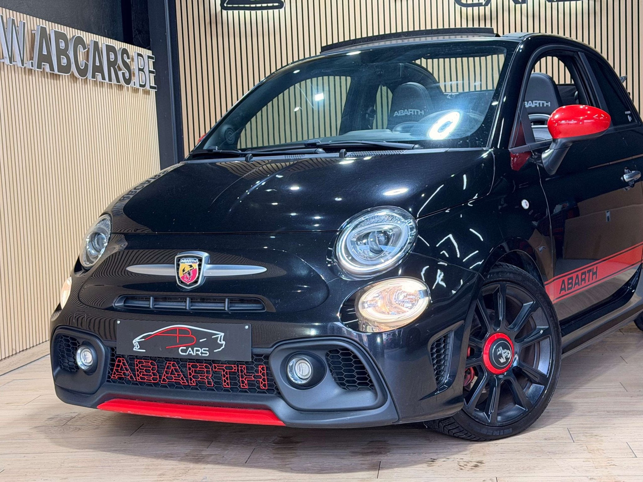 Abarth 595 Turismo 595C 1.4 T-Jet Turismo MTA * GARANTIE 12, Auto's, Automaat, 4 zetels, Gebruikt, 4 cilinders