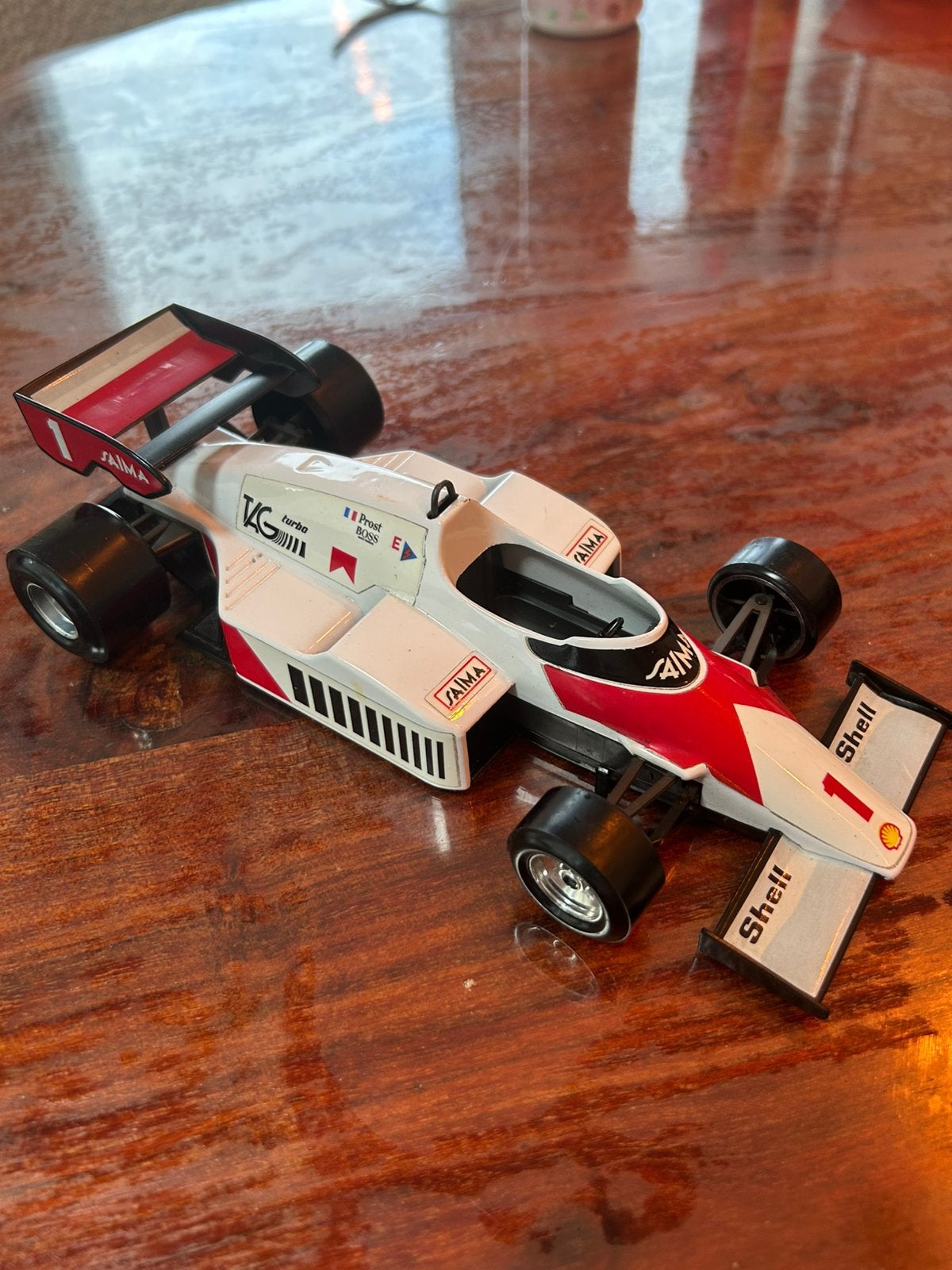 Bburago McLaren MP4/2  uit jaren 80, Hobby en Vrije tijd, Ophalen, Zo goed als nieuw, Auto