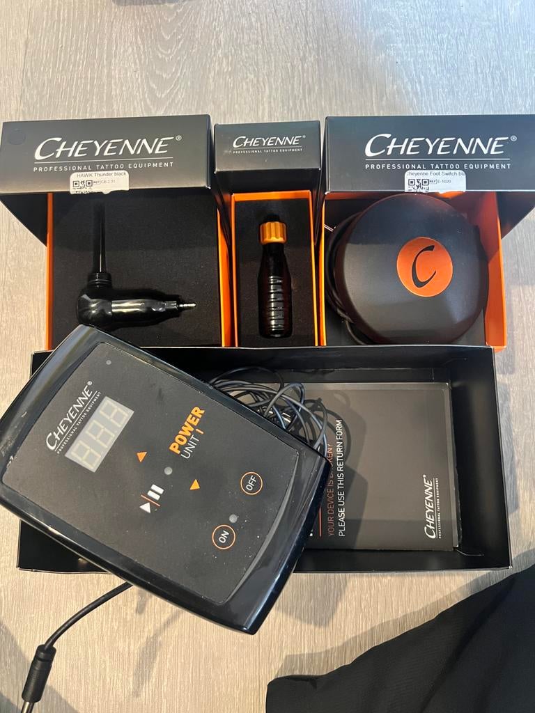 Tattoo machine cheyenne hawk thunder, Ophalen, Gebruikt