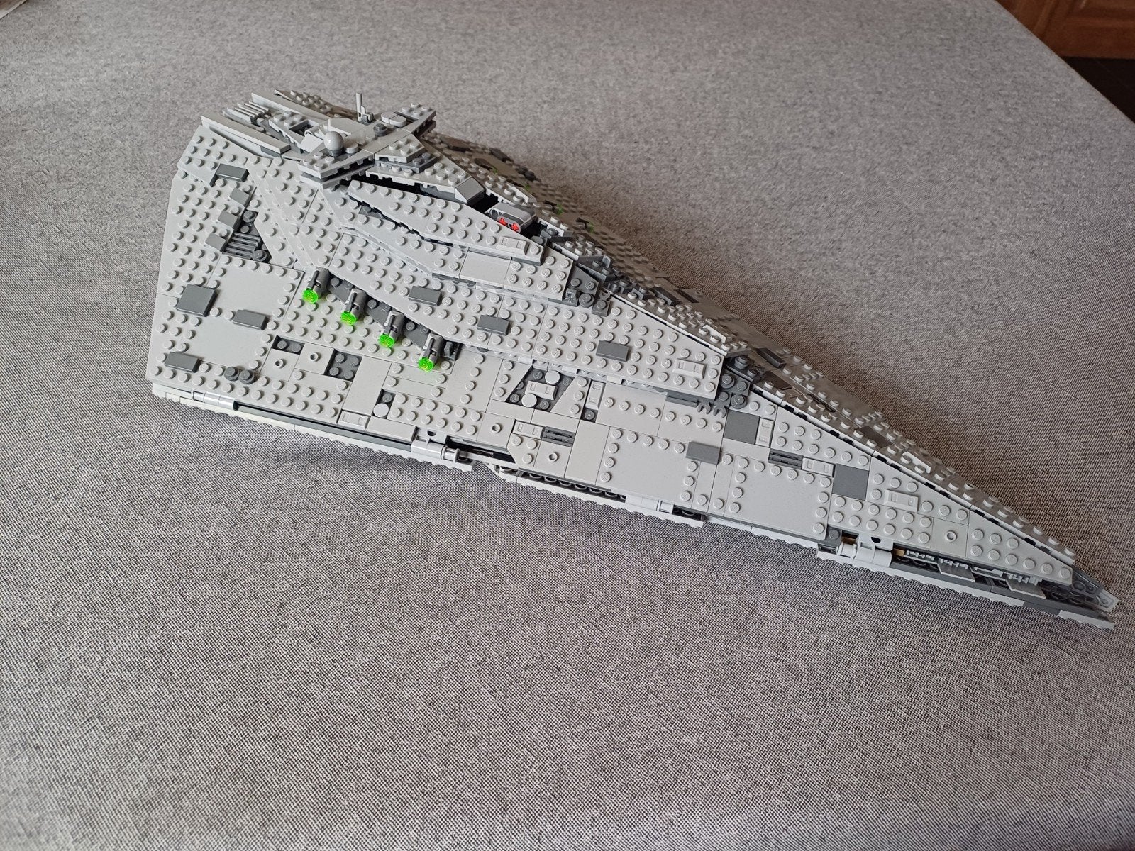 lego 75190 First Order Star Destroyer, Enlèvement