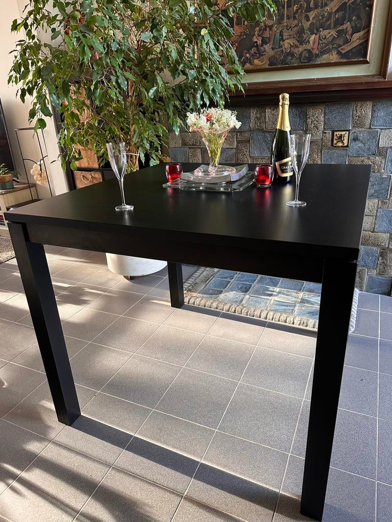 Hoge eettafel met gratis barstoelen, Ophalen, Zo goed als nieuw
