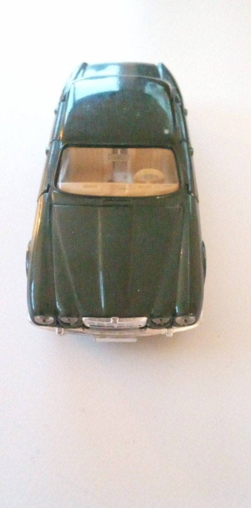 Miniature Jaguar XJ12 Solido 1/43 Portes ouvrantes, Enlèvement ou Envoi, Utilisé, Voiture, Solido