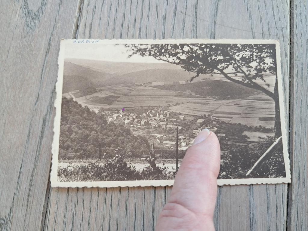 Ancienne description : Corbion : vue de Poupehan, Enlèvement ou Envoi