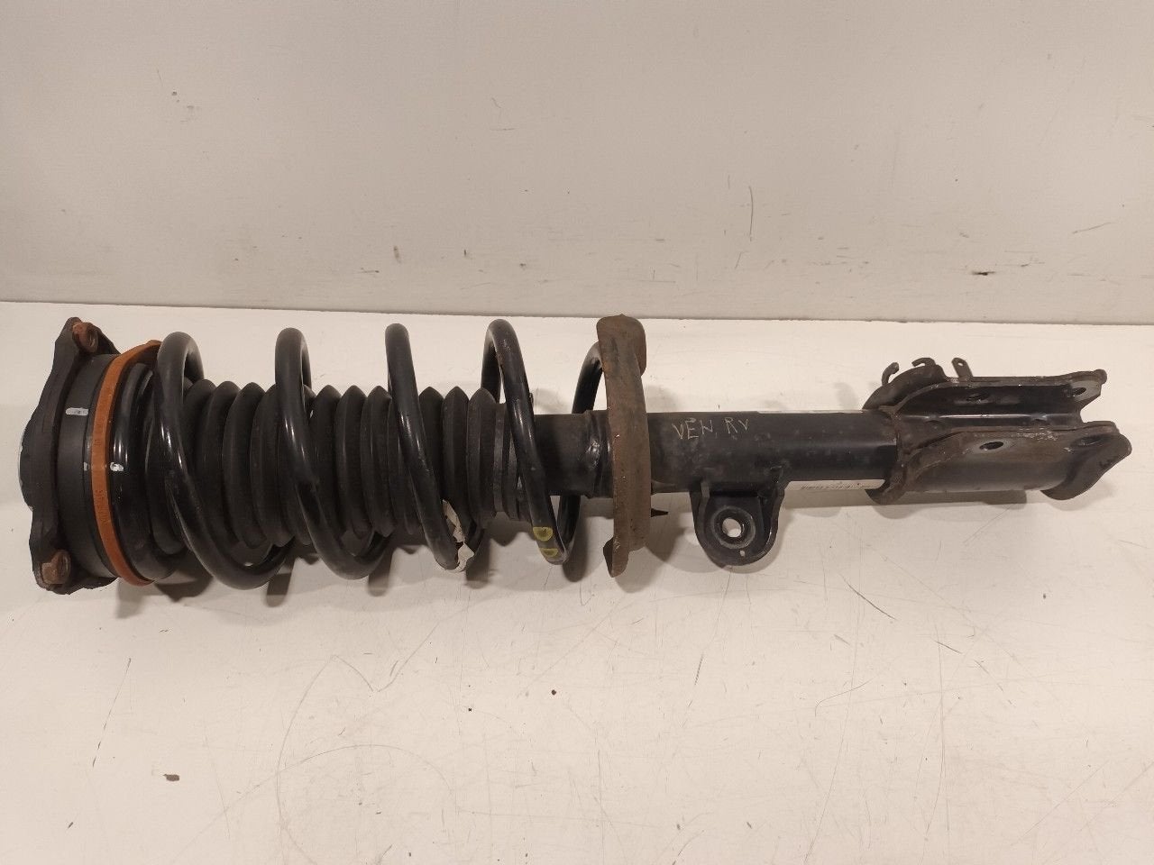 Veerpoot rechts voor Fiat 500X, Autos : Pièces & Accessoires, Onderdelen@venauto.nl, Van der Ven Autorecycling B.V., Ettenseweg 76, 4706 PB Roosendaal, The Netherlands