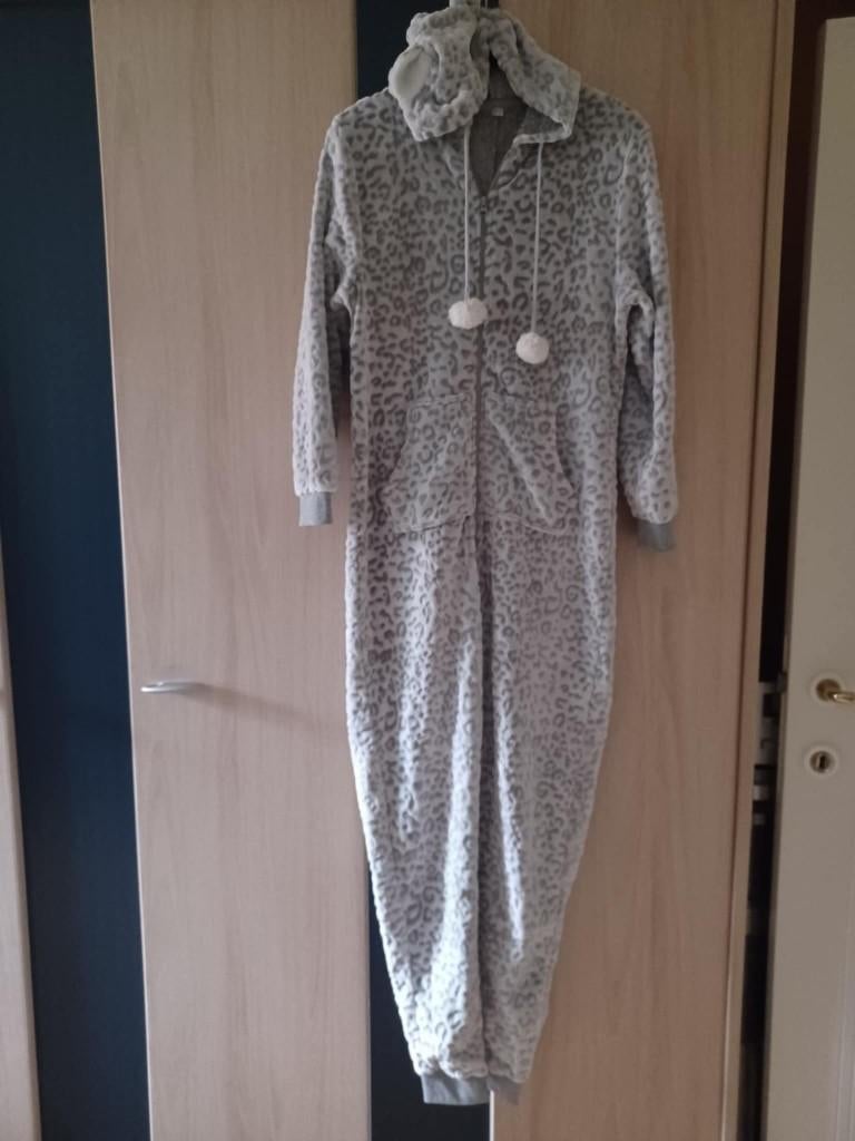 6 onesi's (maat smal/medium) 5euro/stuk, Enlèvement ou Envoi, Comme neuf, Taille 36 (S)