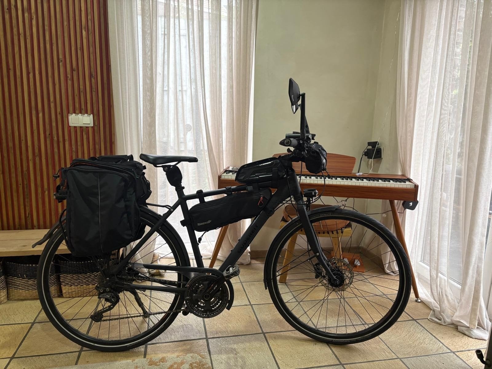 Velo trek / voyage haut de gamme, comme neuf !, Vélos & Vélomoteurs, Enlèvement, Comme neuf