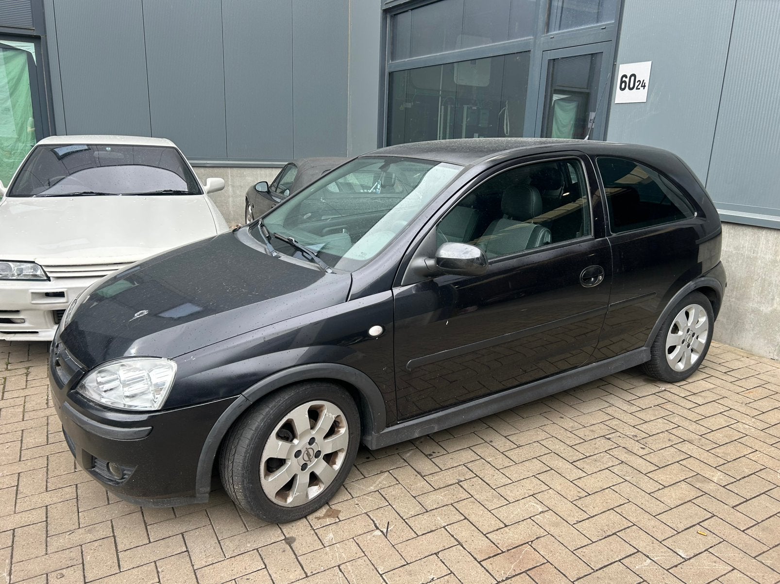 Opel Corsa 1.2 benzine export, Auto's, Stof, Bedrijf, Handgeschakeld, 2 deurs