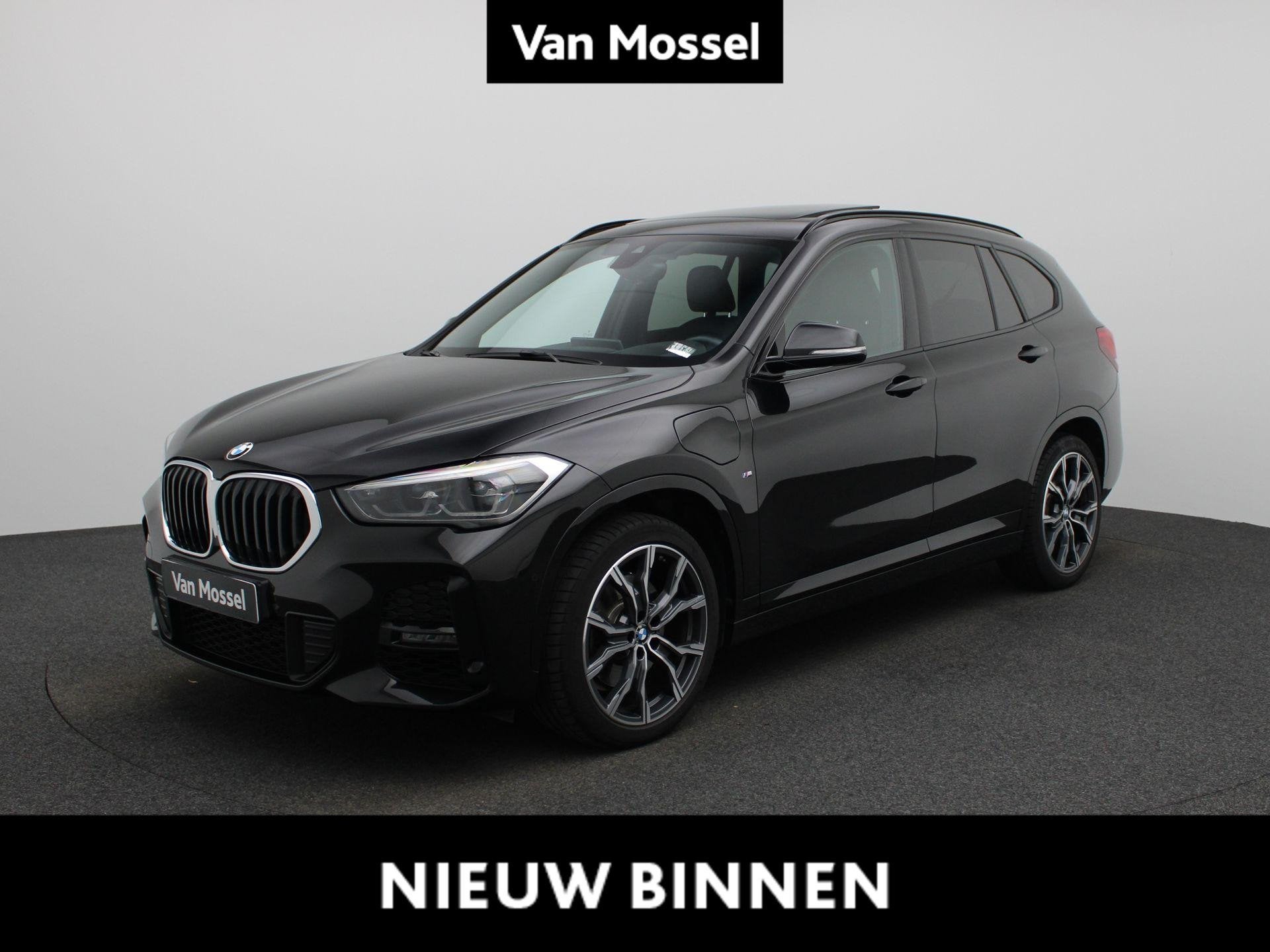 BMW X1 xDrive25e (162 kW) (automatique), Autos, 750 kg, Entreprise, Noir, 5 portes