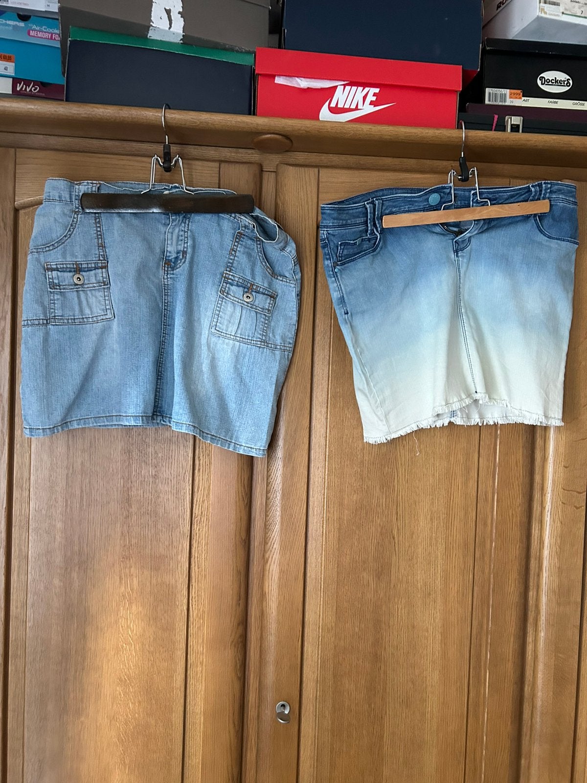 Dames jeans rokken maat 42, Kleding | Dames, Ophalen, Zo goed als nieuw, Maat 42/44 (L), Boven de knie