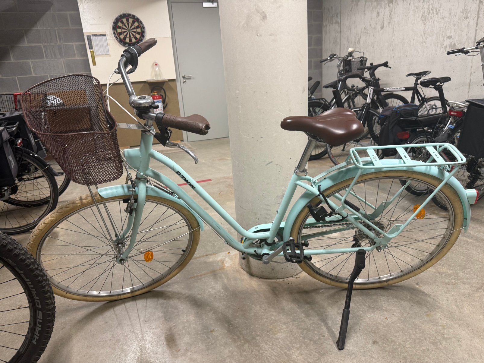 Meisjesfiets, Ophalen, Zo goed als nieuw