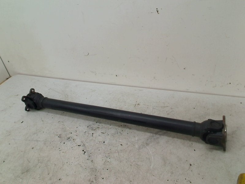 ARBRE DE PROPULSION 4X4 AVANT 3 serie Gran Turismo (F34), Utilisé, BMW, Petuelring 130
80809  München, DE, Bayerische Motoren Werke AG