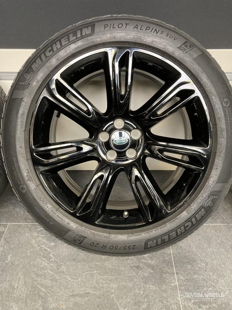 20” originele LR Range Rover Velar velgen + winterbanden, Auto-onderdelen, Banden en Velgen, Gebruikt, 255 mm, -, -