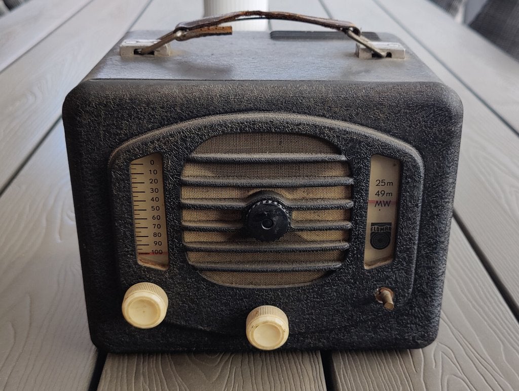 Autoradio, merk Lomar, Enlèvement, Utilisé