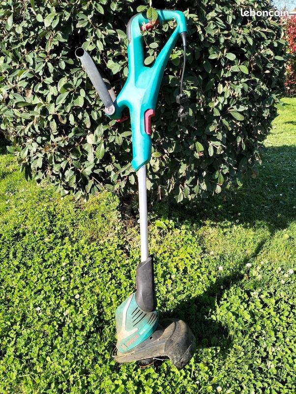 Taille bordure matériel, Enlèvement, Comme neuf, Électrique