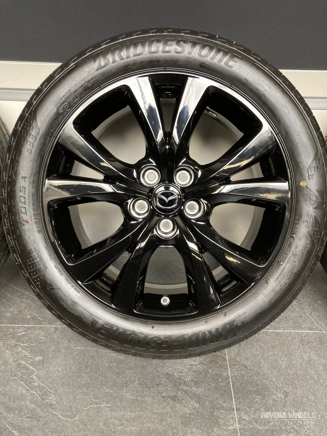 18” originele Mazda CX30 velgen + banden 5x114.3 9965787080, Auto-onderdelen, 18 inch, -, -, Banden en Velgen