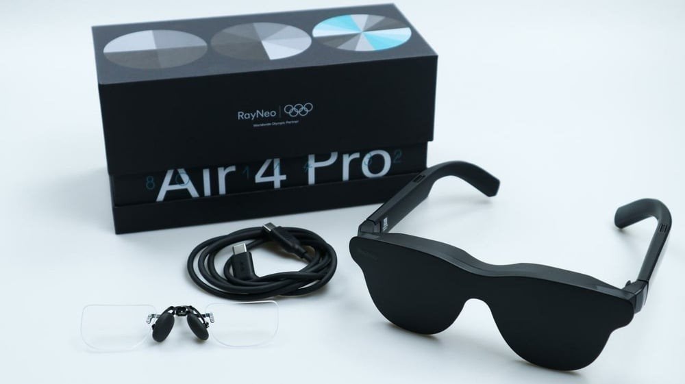 Rayneo air 4 pro + joydock pour switch, Enlèvement, Comme neuf
