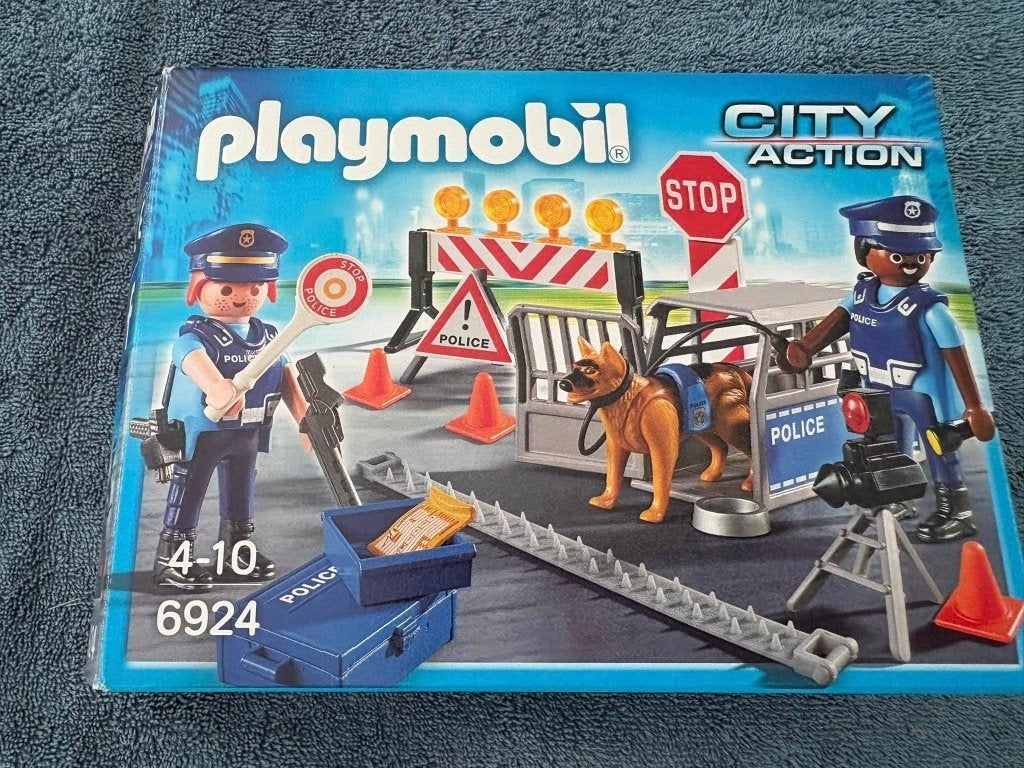 Playmobil City Action 6924 - Barrage de police avec chien, Ophalen, Complete set, Zo goed als nieuw, City action