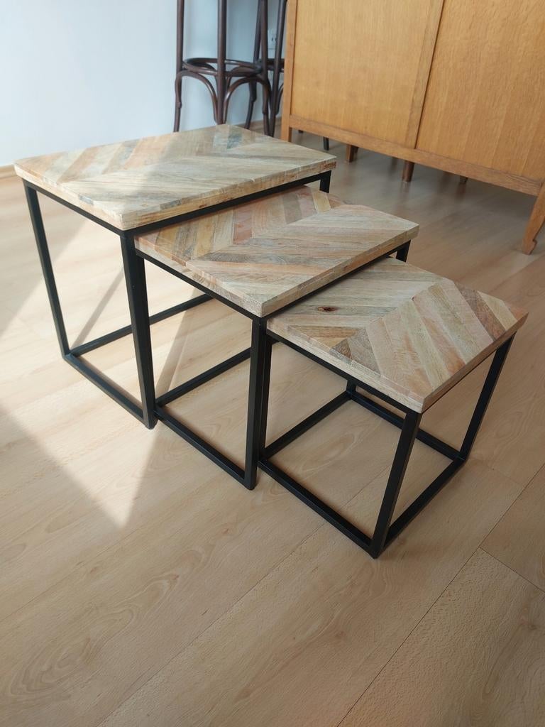 Houten salontafels driedelige set, Huis en Inrichting, Tafels | Salontafels, Minder dan 50 cm, Gebruikt, Minder dan 50 cm, Modern