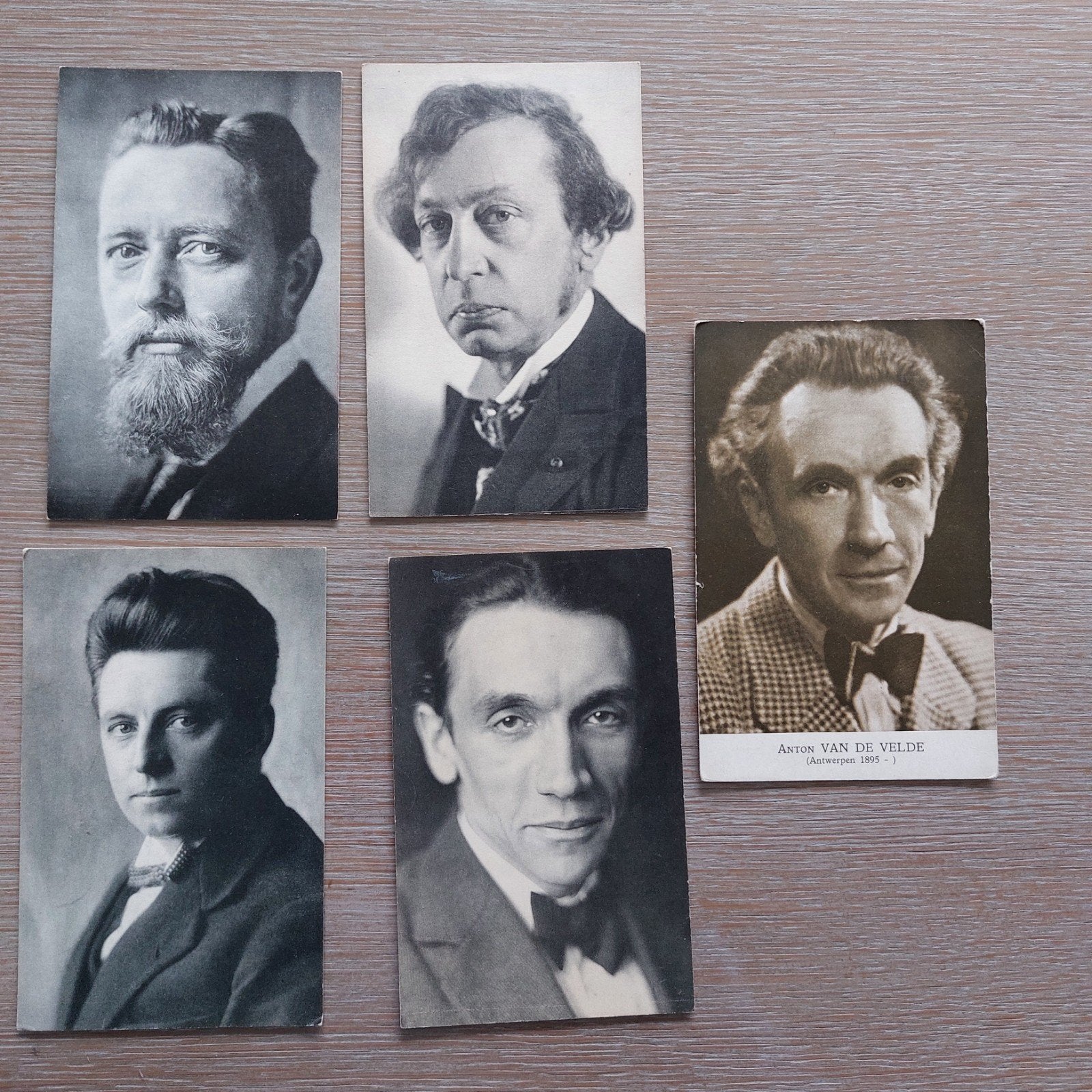 5 postkaarten Vlaamse auteurs, Ophalen of Verzenden