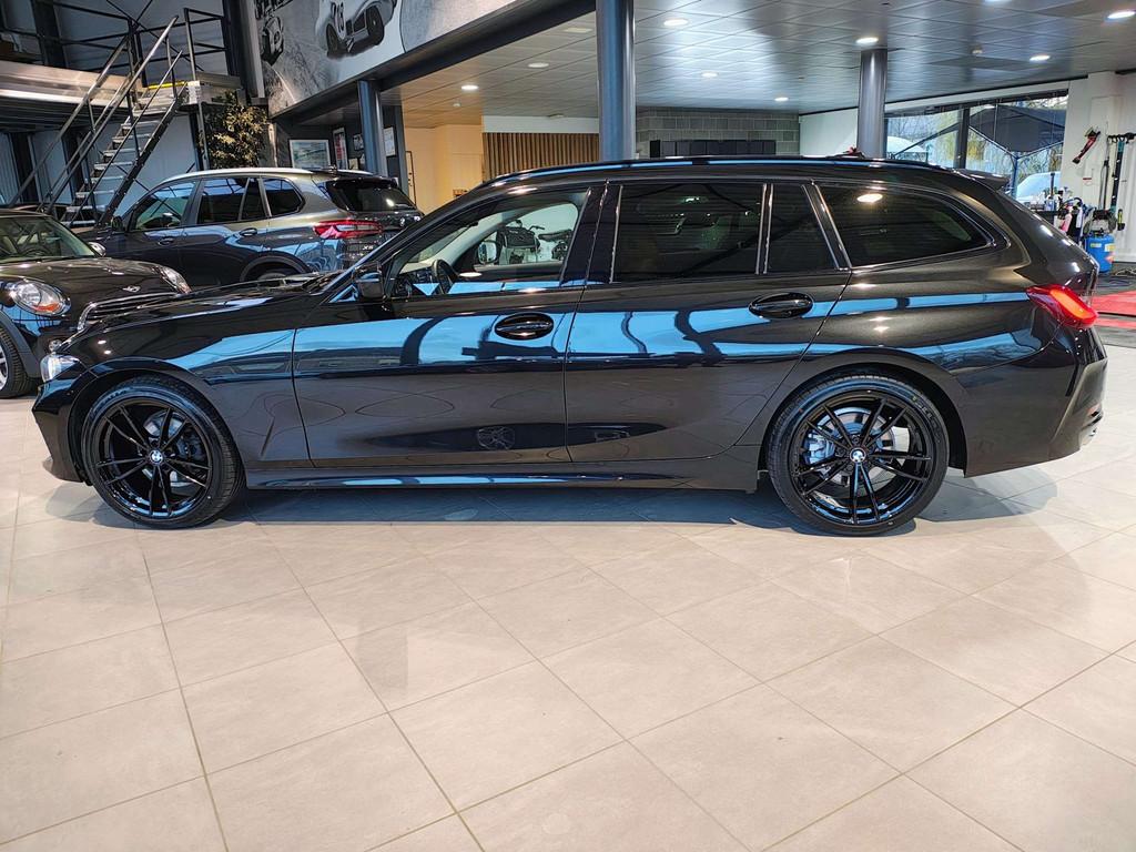 BMW 3 Serie 318 1 EIG. 19INCH SPORTZETELS. VIRTUAL COCKPIT, Cuir, Achat, Détection des panneaux routiers, Automatique