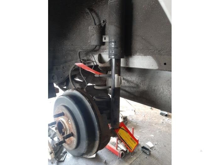 Barre amortisseur arrière gauche d'un Chevrolet Aveo, -, 3 mois de garantie, Utilisé, -