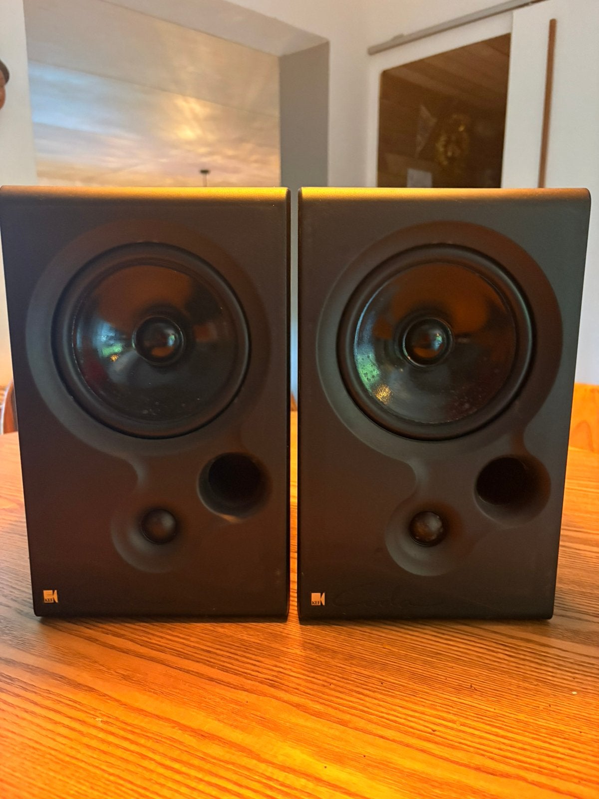 Kef coda 8, Enlèvement ou Envoi, 60 à 120 watts, Utilisé, Haut-parleur central