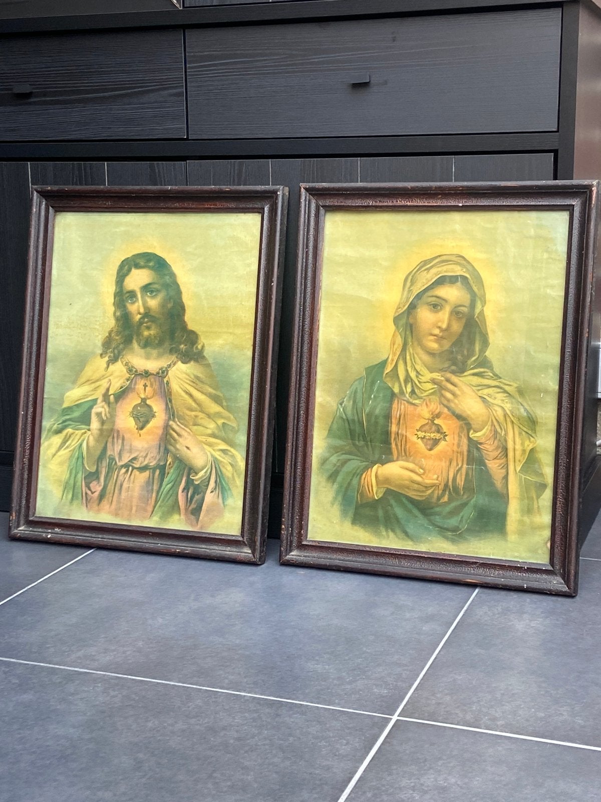 2 foto / tekeningen, Enlèvement, Affiche